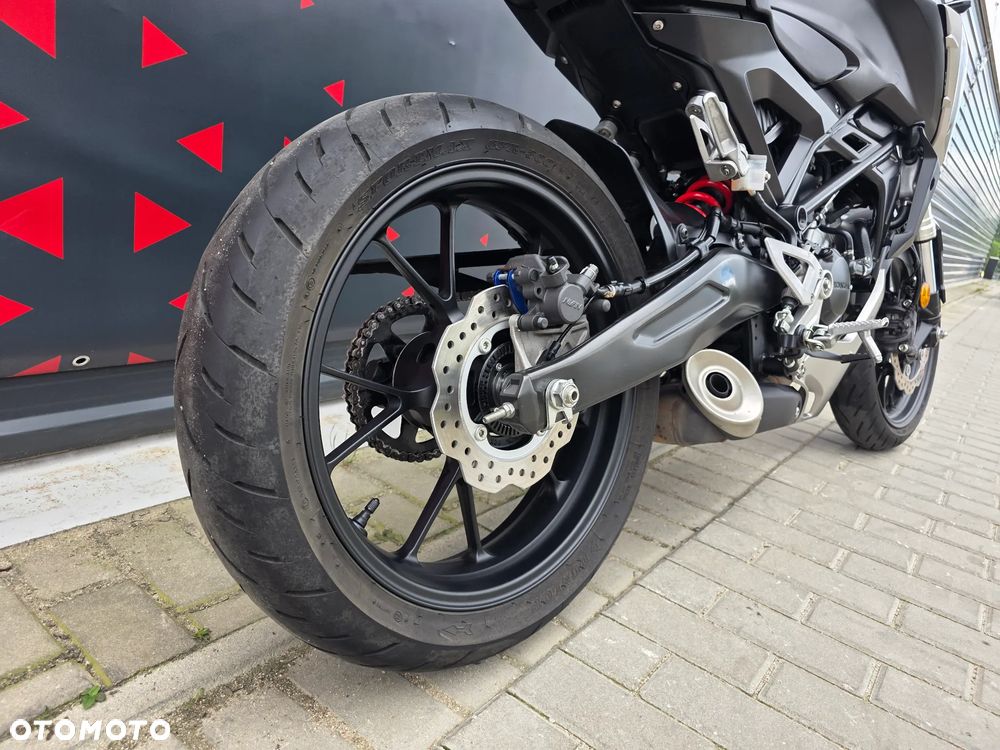 Honda CB - 17