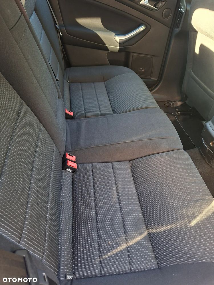 Ford Mondeo 2.0 TDCi Silver X - 14