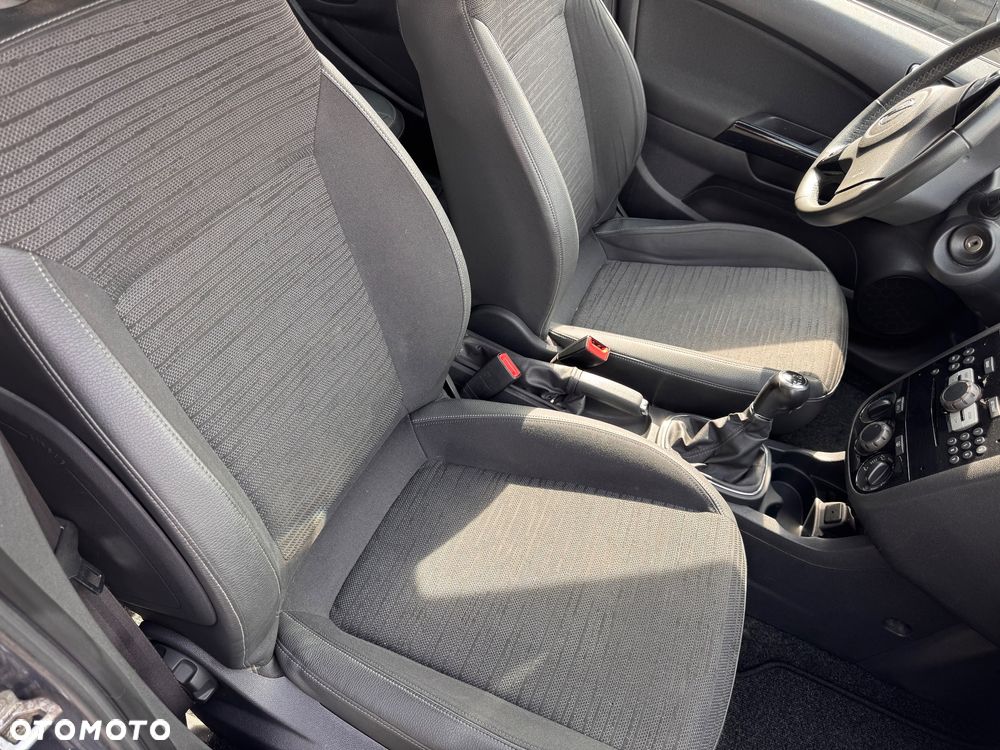 Opel Corsa 1.4 16V Graphite - 21