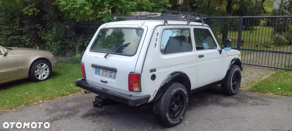 Lada Niva 1.7i - 4
