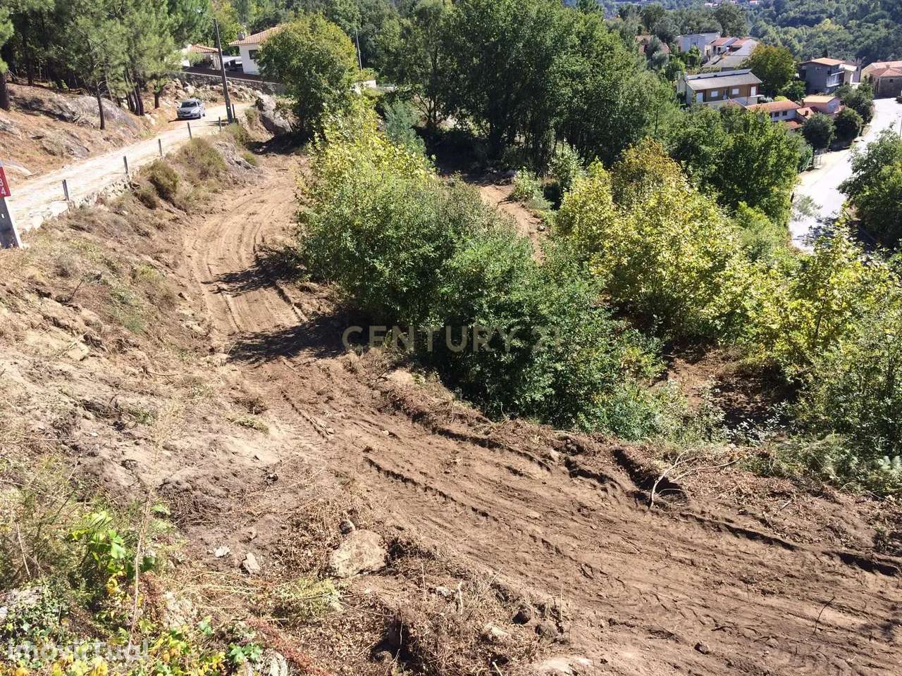 Terreno em Amares – 1.000 m² para Construção ou Turismo! - Grande imagem: 5/29