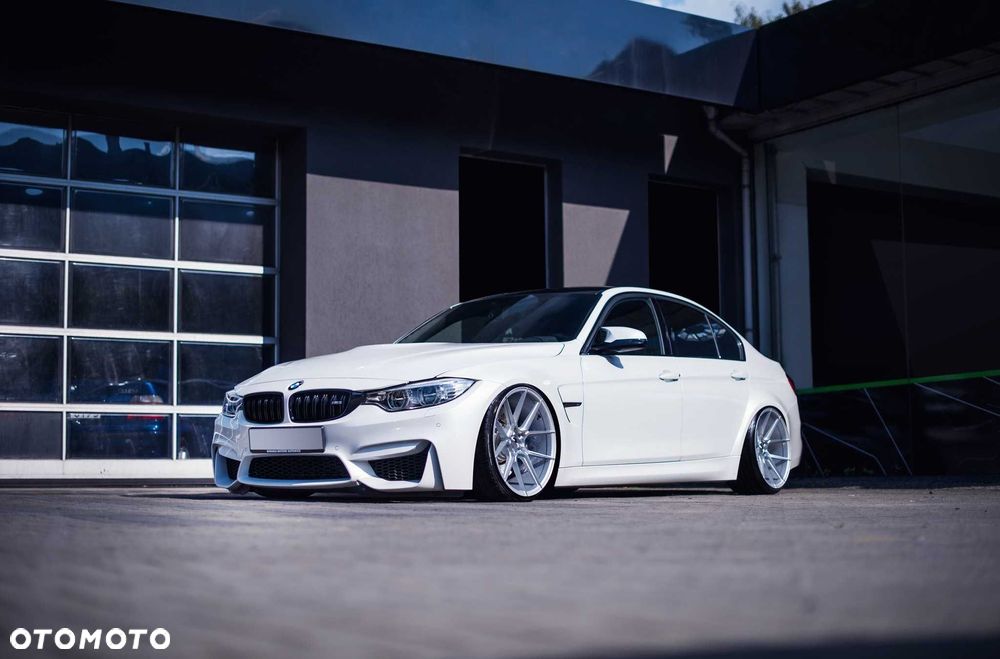 Felgi JR30 19" 8,5J+9,5J 5x120 BMW 3 4 F30 F31 F32 F36 - 4
