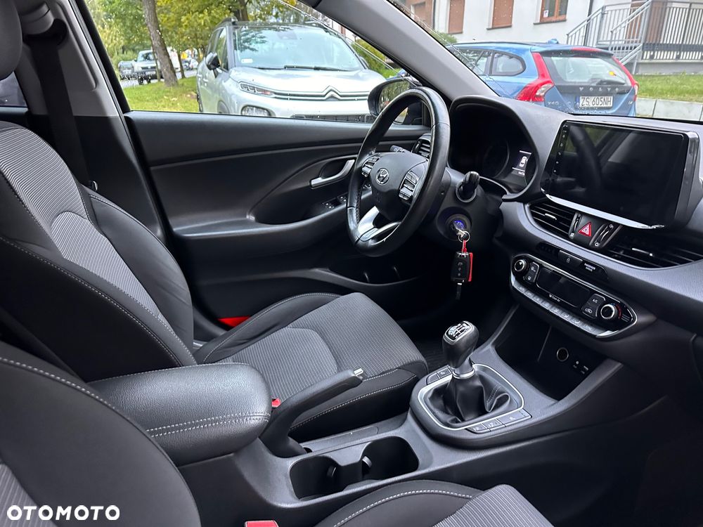 Hyundai i30 - 18