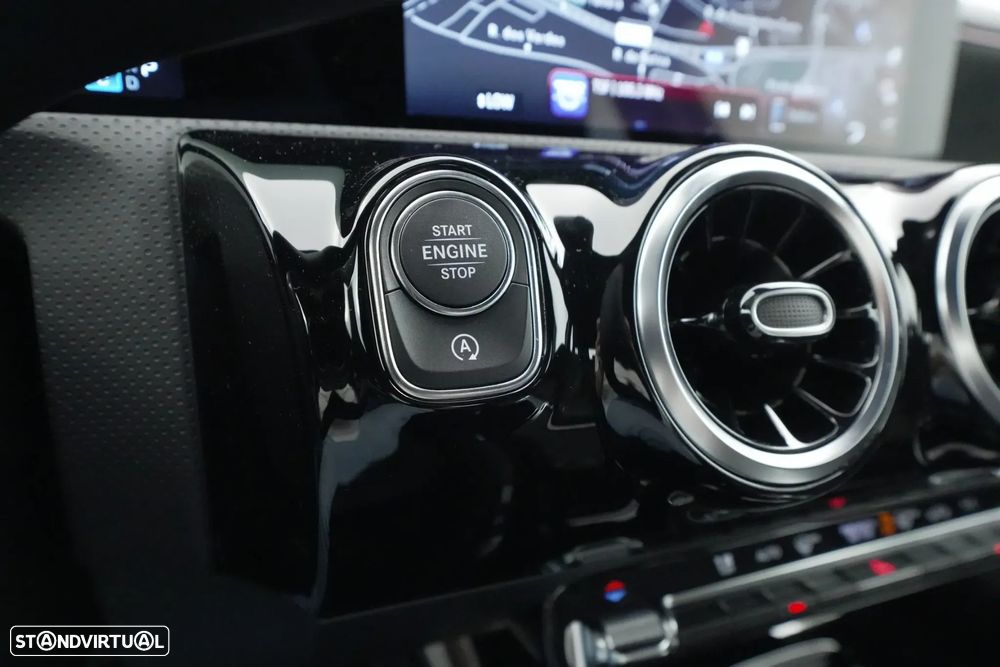 Mercedes-Benz A 180 d AMG Line Aut. - 21