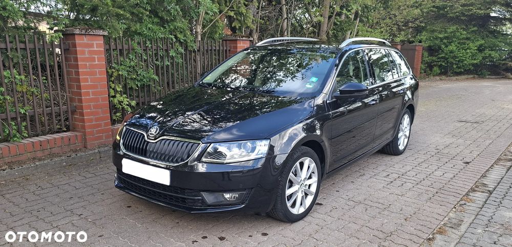 Skoda Octavia 1.6 TDI Ambiente DSG - 1