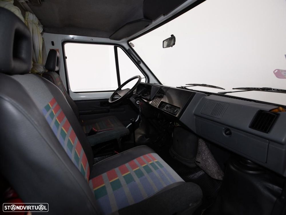 Renault Trafic - 8