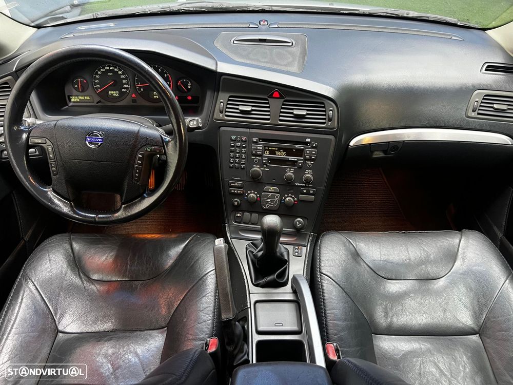 Volvo V70 Crosscountry - 21