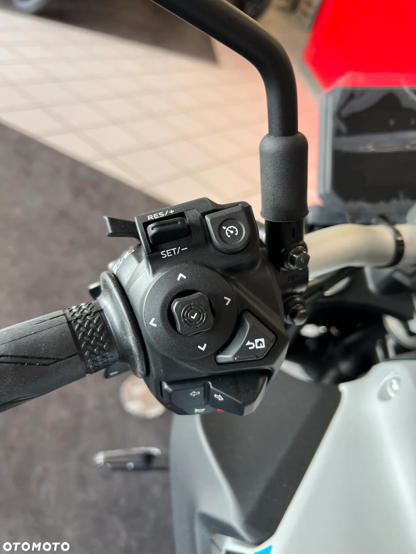 Yamaha MT - 13