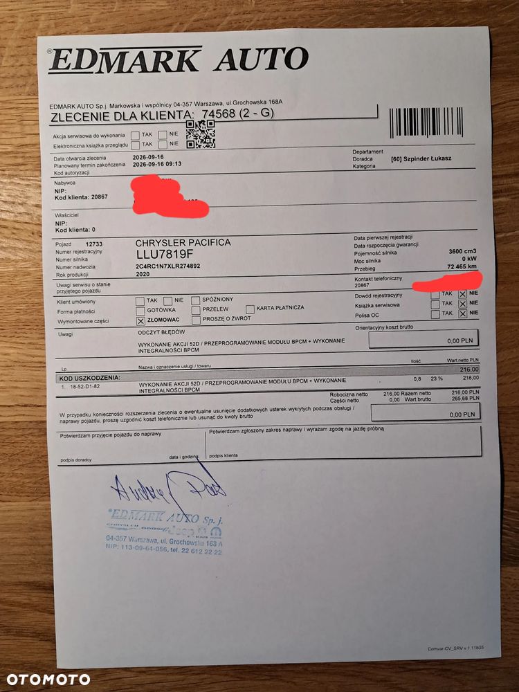 Chrysler Pacifica - 32