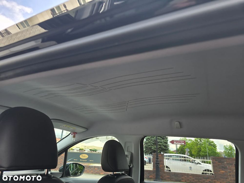 Peugeot 2008 PureTech 110 Stop&Start GT-Line Edition - 18