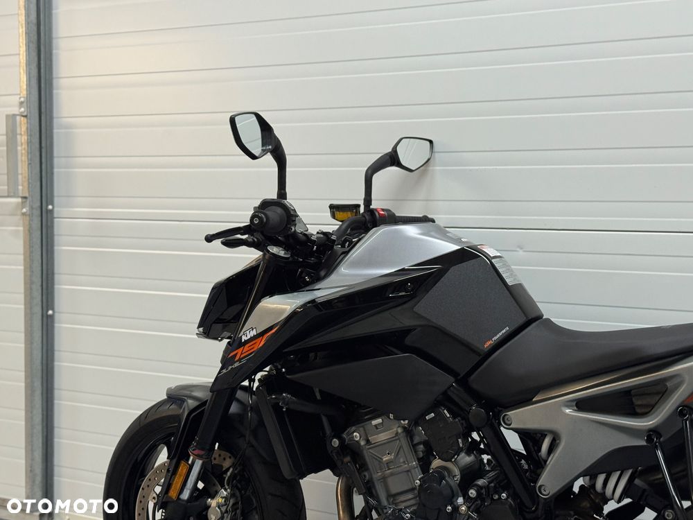 KTM Duke - 16