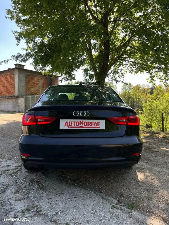 Audi A3 Limousine 1.6 TDI Advance - 5