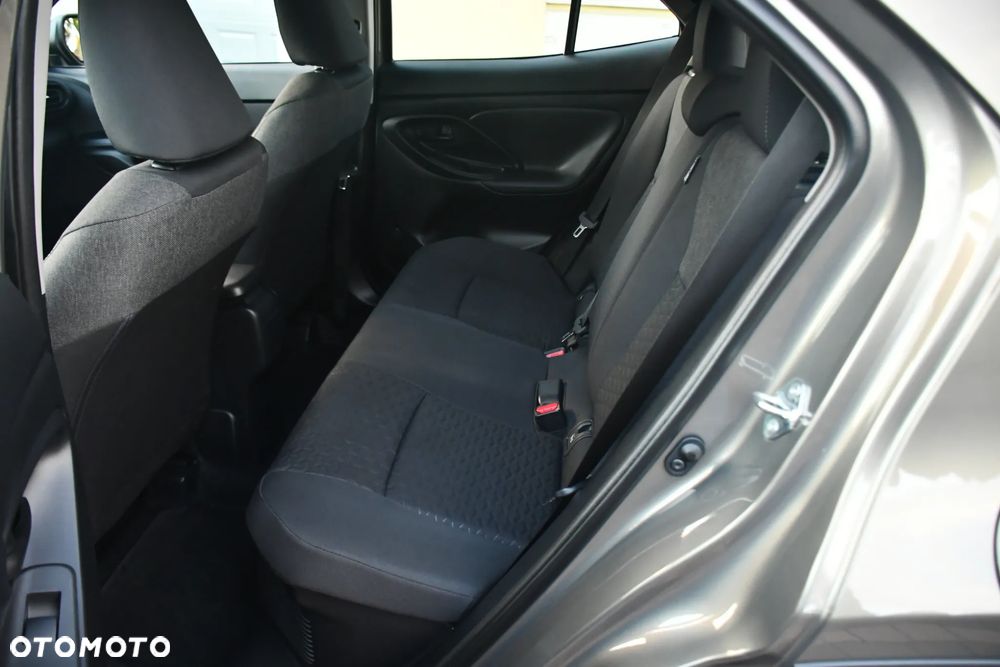 Toyota Yaris Cross Hybrid 1.5 Style - 33