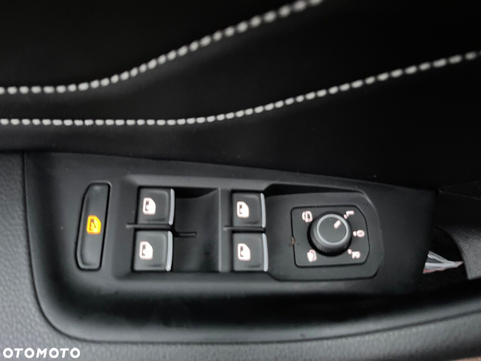 Volkswagen Arteon 2.0 TDI Elegance DSG - 24