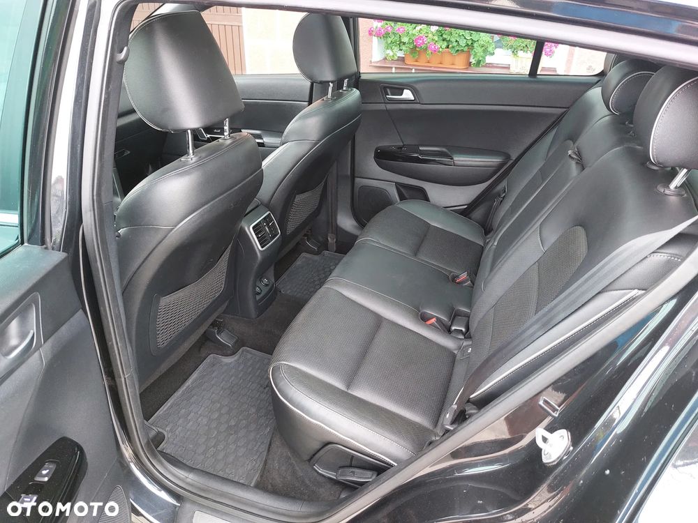 Kia Sportage 1.6 T-GDI AWD GT Line - 13