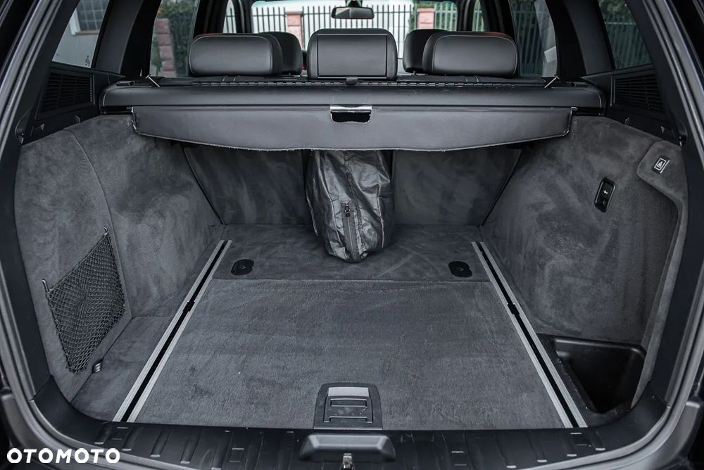 BMW X3 3.0sd - 28
