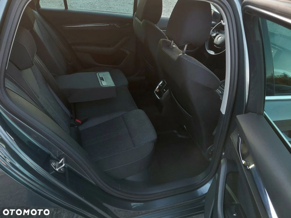 Skoda Octavia 1.5 TSI ACT Style - 29