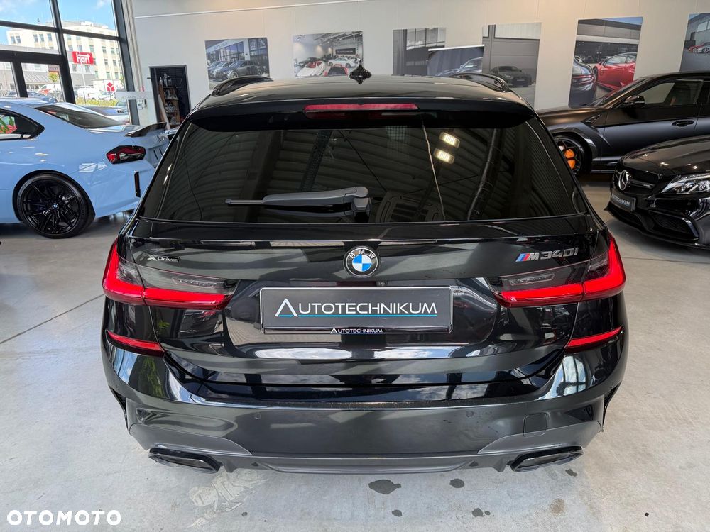 BMW Seria 3 M340i xDrive sport - 29