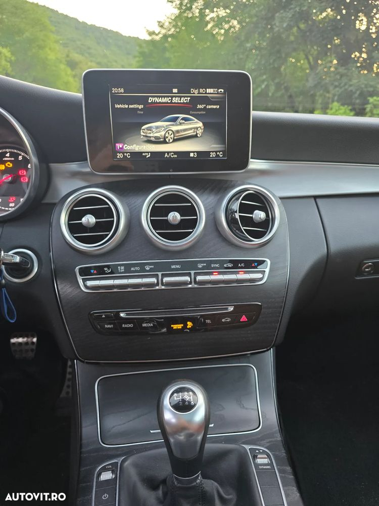 Mercedes-Benz C - 15