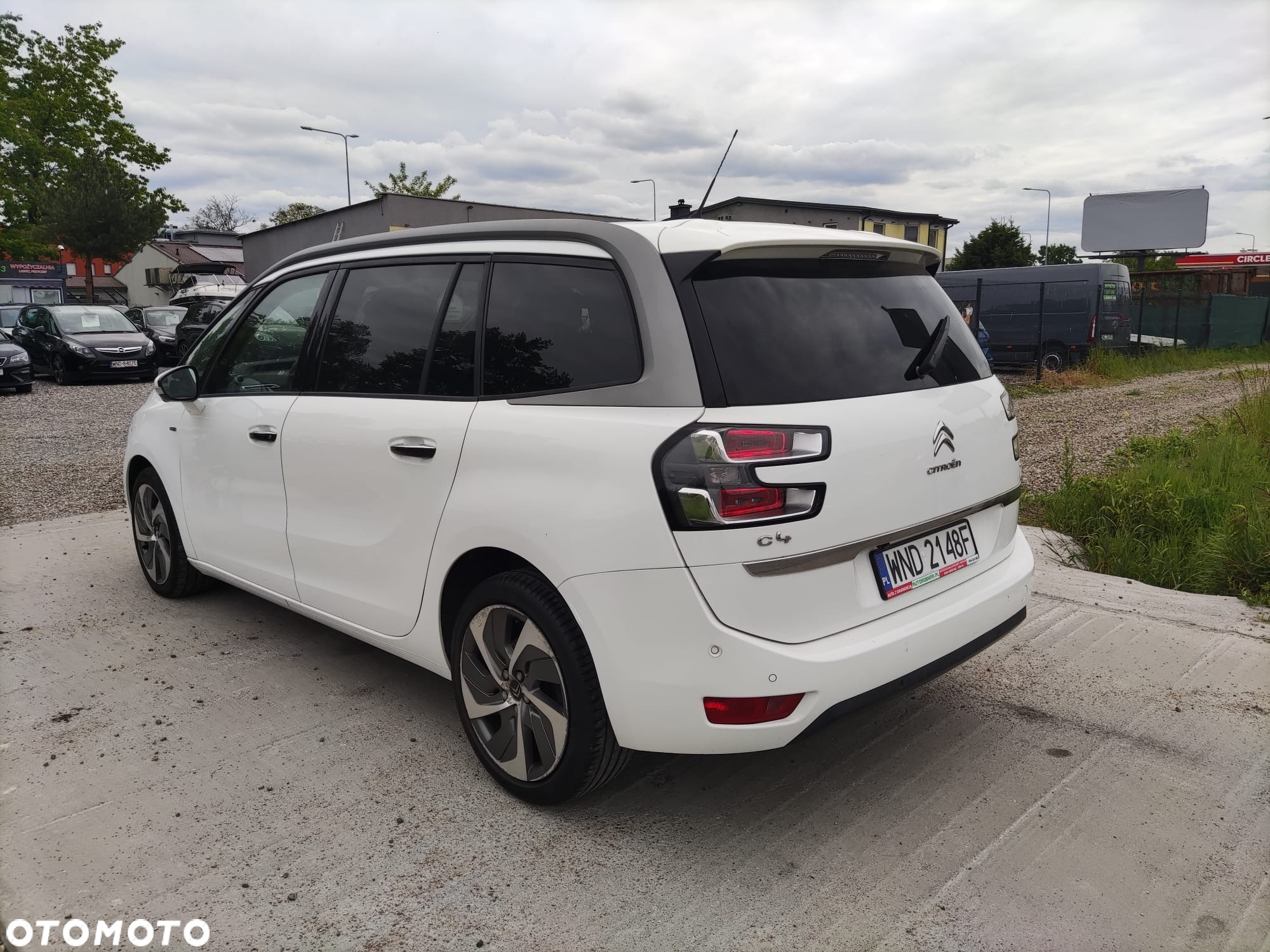 Citroën C4 Picasso 1.6 THP Exclusive - 8