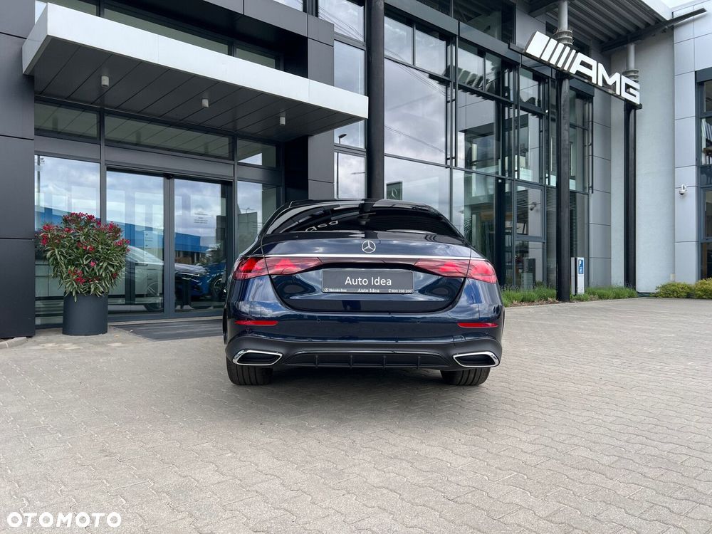 Mercedes-Benz Klasa E 220 d mHEV 4-Matic AMG 9G-Tronic - 19