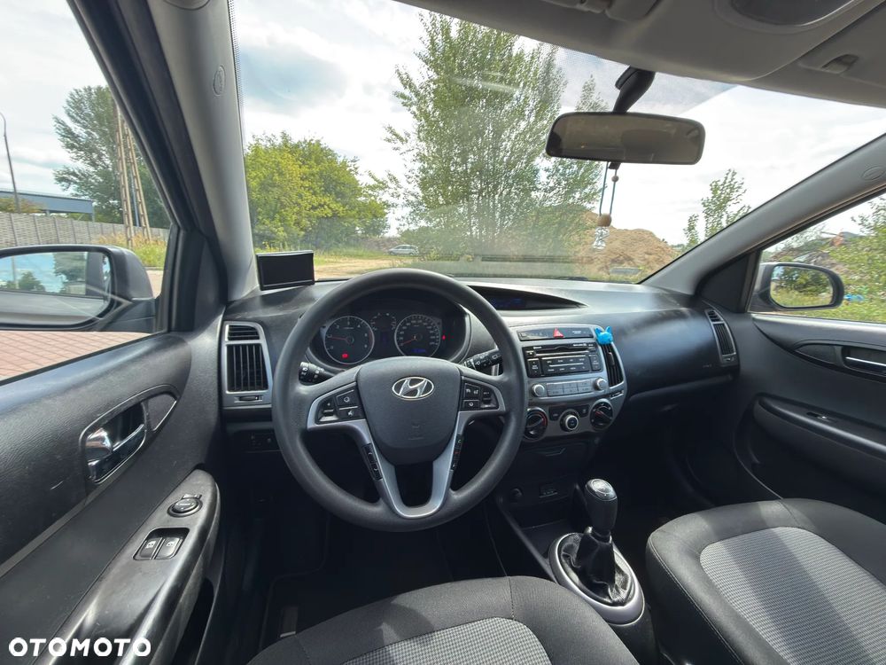 Hyundai i20 1.1 CRDi Style - 13