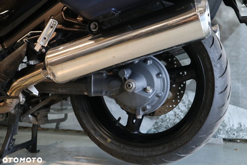 Yamaha FJR - 10