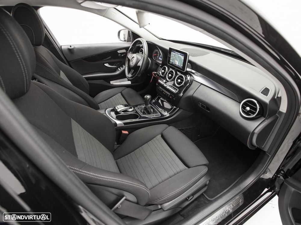 Mercedes-Benz C 200 - 15