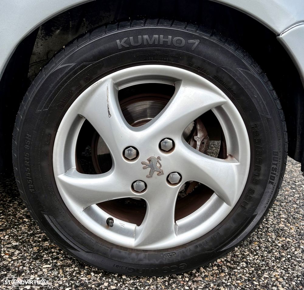 Peugeot 206 CC 1.6 - 12