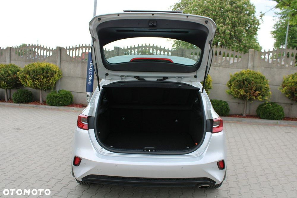 Kia Ceed 1.4 T-GDI M DCT - 32