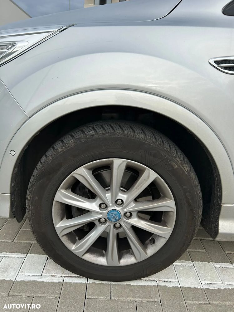 Ford Kuga 2.0 TDCi Powershift 4WD Titanium - 18
