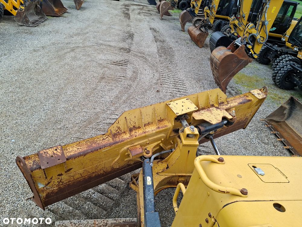 Caterpillar CAT D6N LGP - 20
