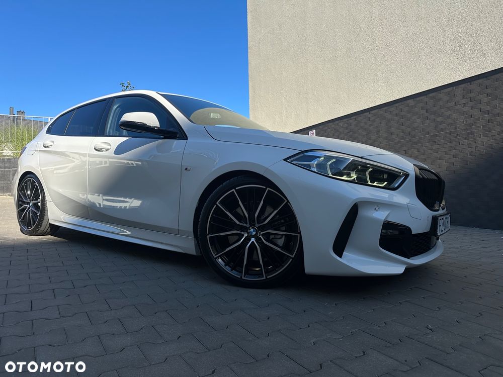 BMW Seria 1 120d xDrive M Sport - 11