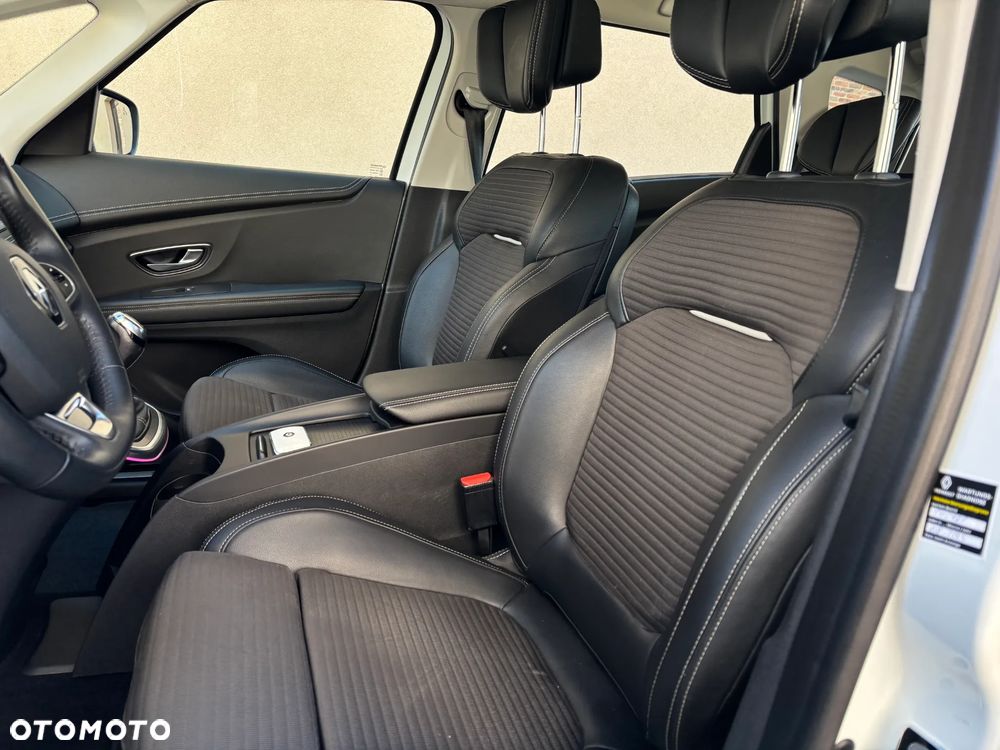 Renault Scenic ENERGY TCe 130 INTENS - 16