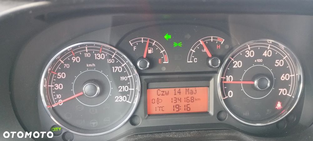 Fiat Grande Punto 1.4 8V Active - 10