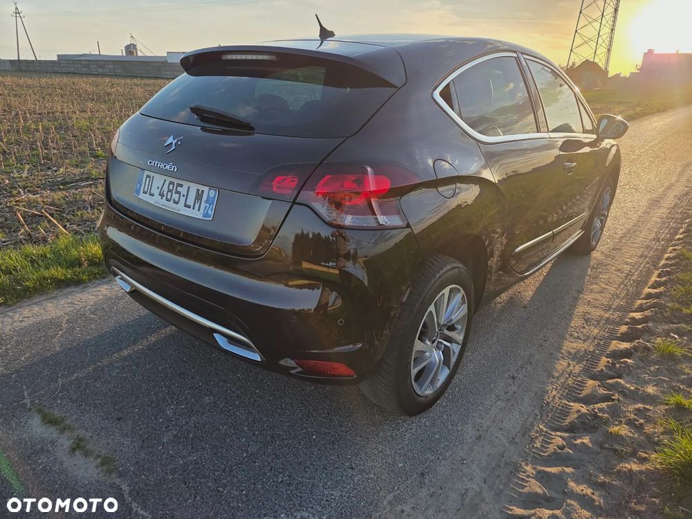 Citroën DS4 BlueHDi 150 S&S Urban Show - 6