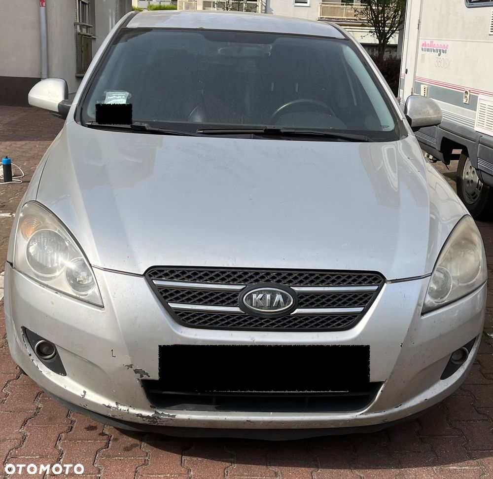 Kia Ceed 1.6 CRDi 90 Vision - 2