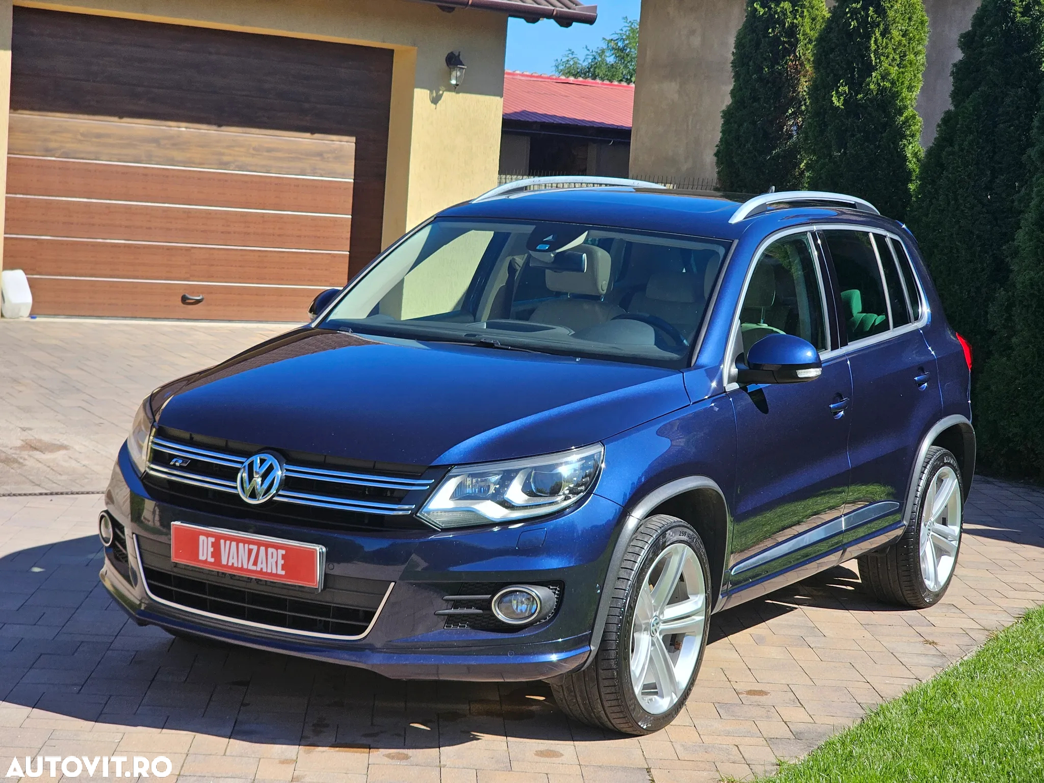 Volkswagen Tiguan 2.0 TDI 4Motion Sport & Style - 12