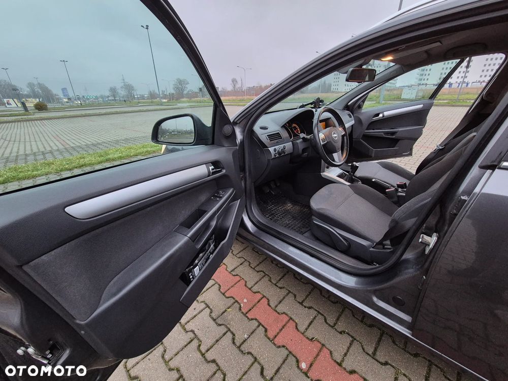 Opel Astra 1.6 Easytronic Edition 111 Jahre - 15