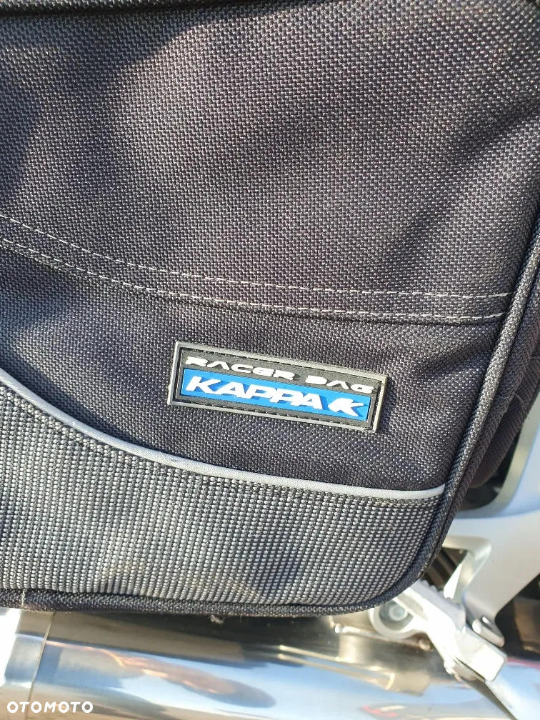 Honda VFR - 17