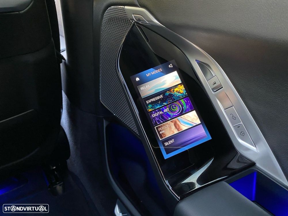 BMW i7 eDrive50 Pack Desportivo M Pro — fotografia 24