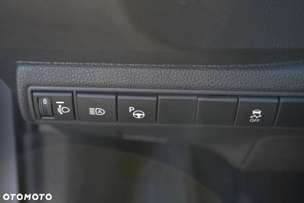Toyota Corolla - 27