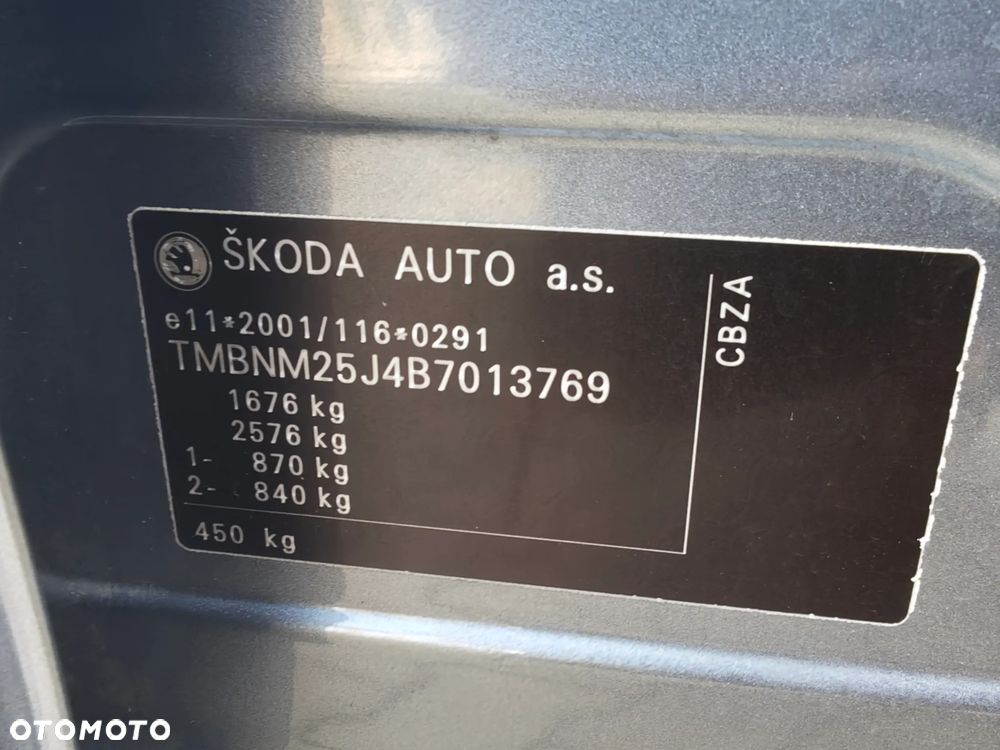 Skoda Roomster 1.2 TSI Style PLUS EDITION - 31