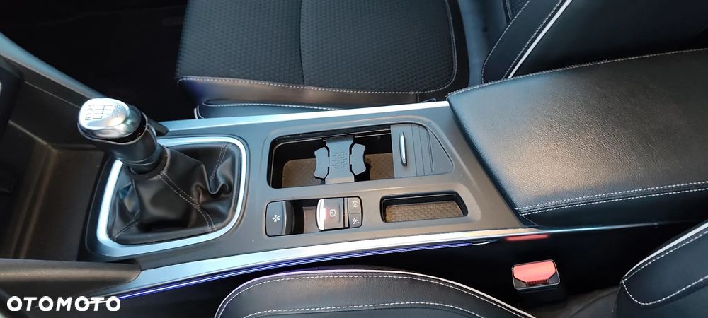 Renault Megane TCe 140 GPF BOSE EDITION - 22