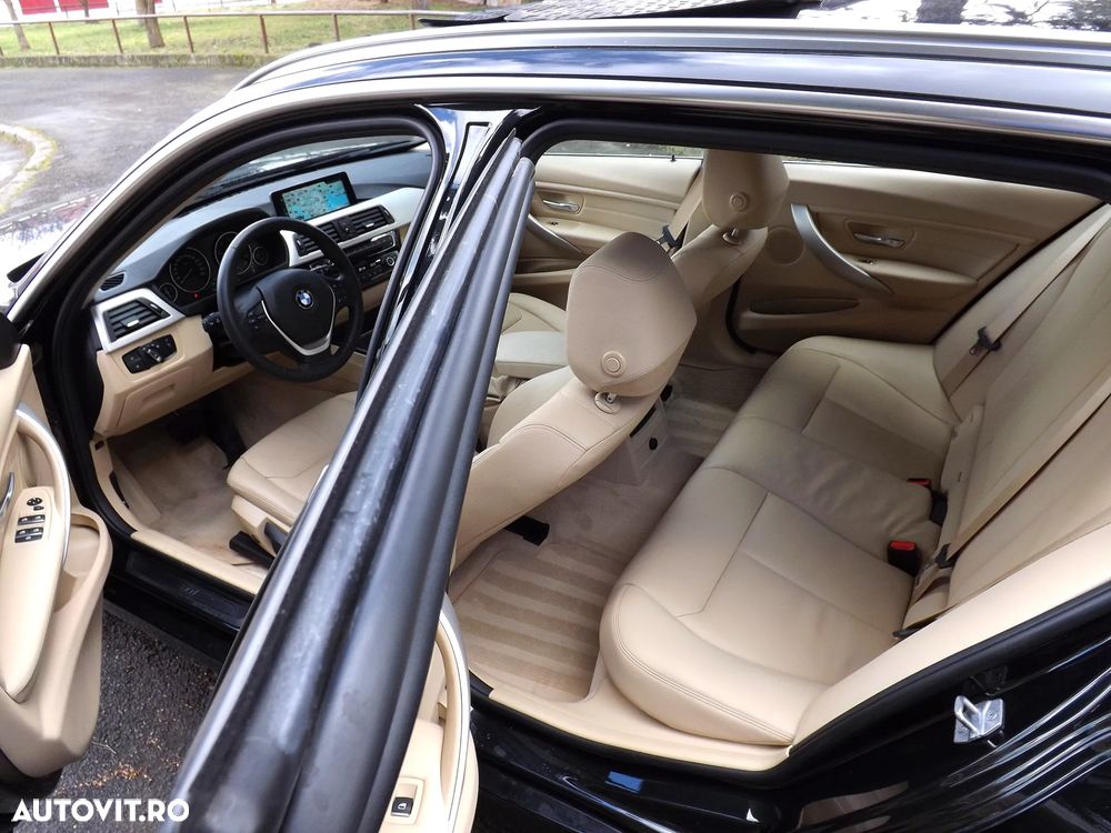 BMW Seria 3 320d Efficient Dynamic Edition Aut. Luxury Line - 7