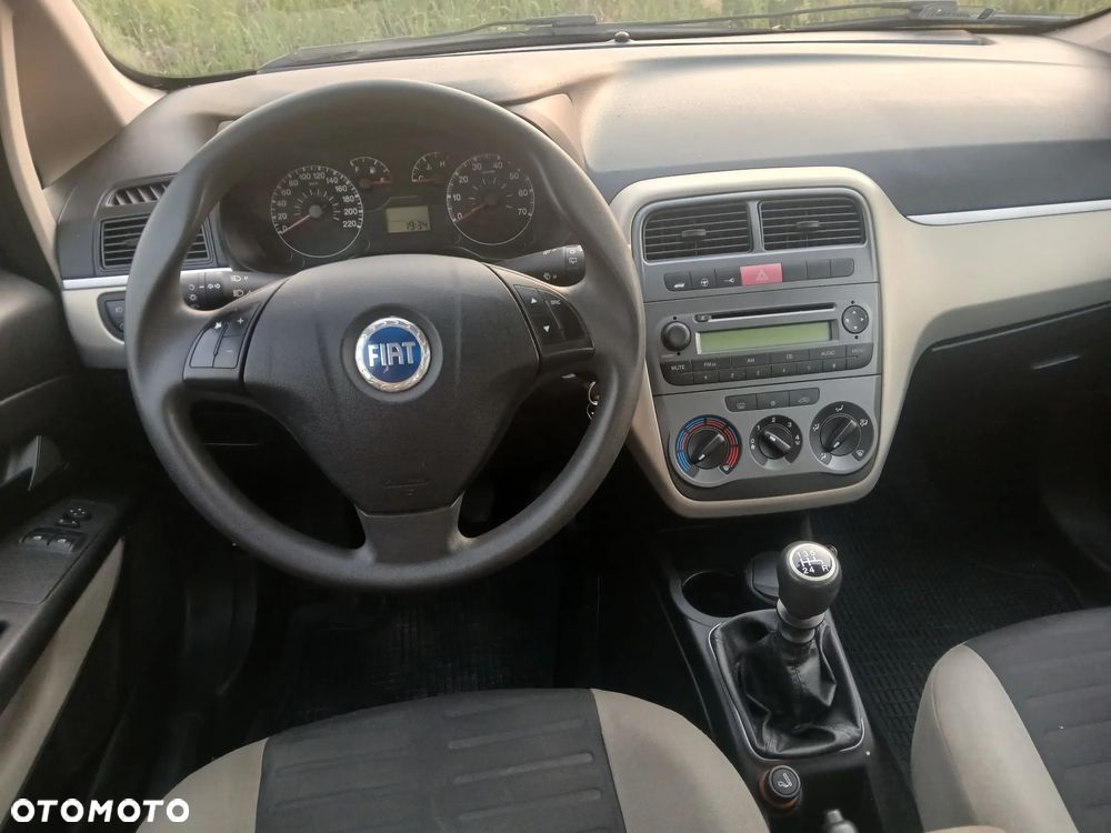 Fiat Punto - 23