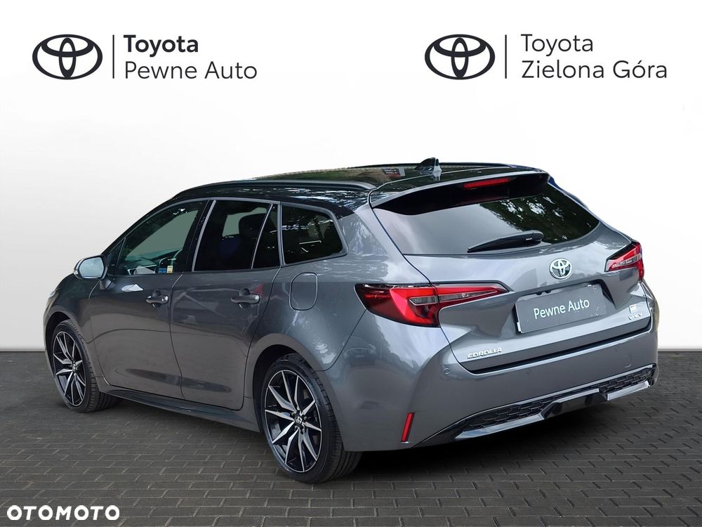 Toyota Corolla - 4
