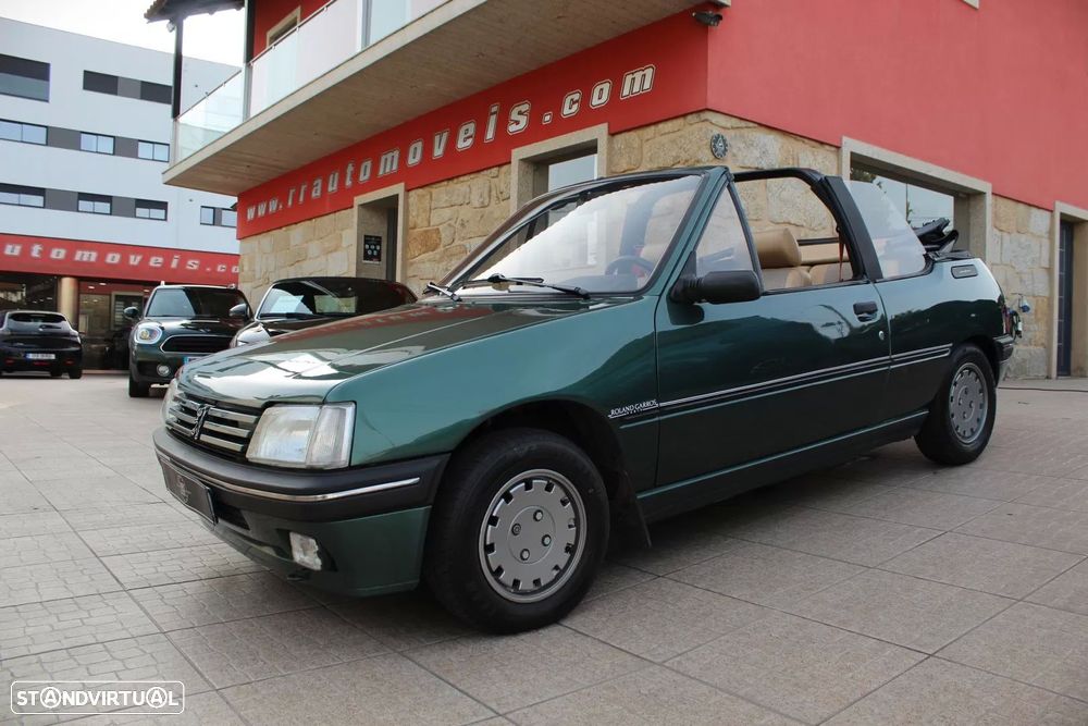 Peugeot 205 Cabrio 1.4 - 26