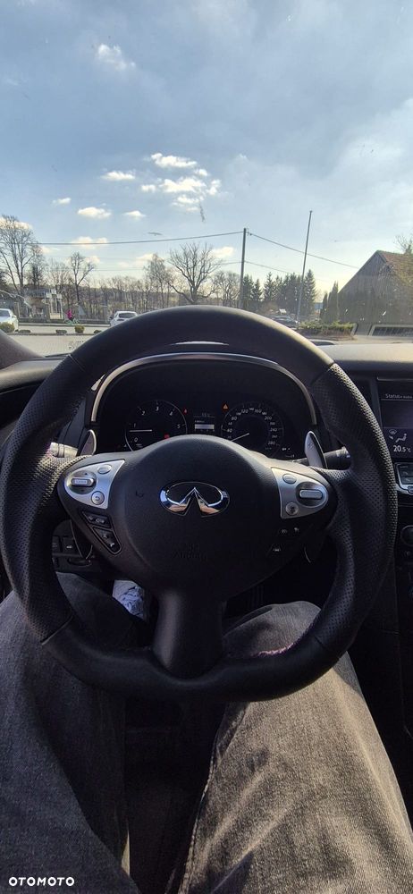 Infiniti Q70 3.0d S Premium - 11