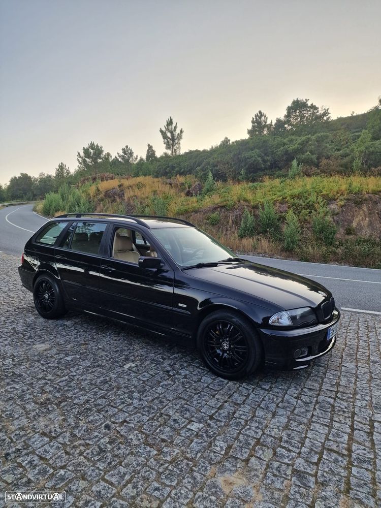 BMW 320 d Touring - 10